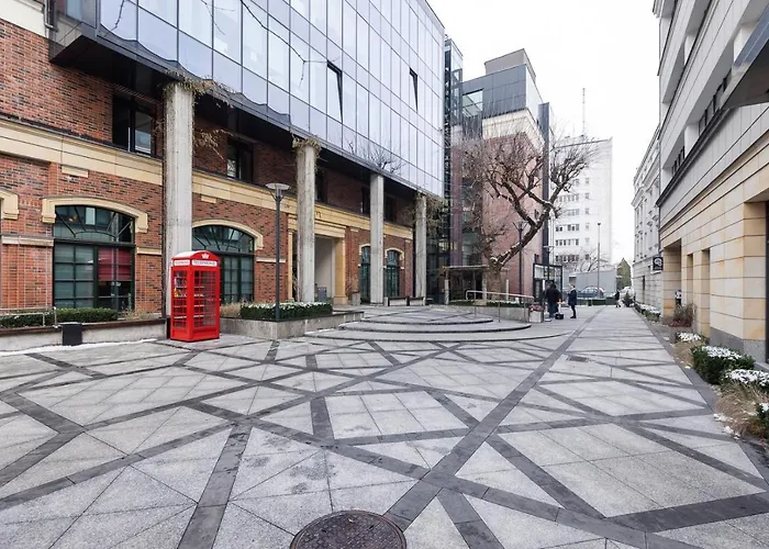 Pawia 51 - Compact By Renters Apartman